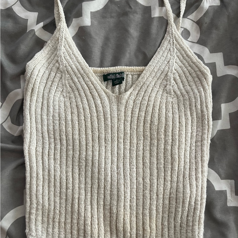 wild fable yarn cropped spaghetti strap shirt